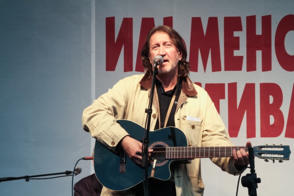 Артист поистине народный