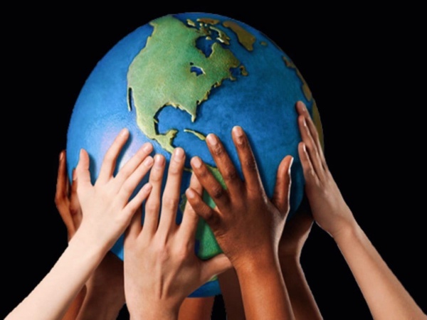 «Есть прекрасная планета и зовут её Земля»