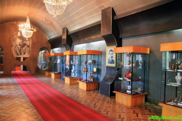 Сто тысяч подарков для вождя