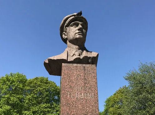 «Маршрут 80». Улица Эрнста Тельмана