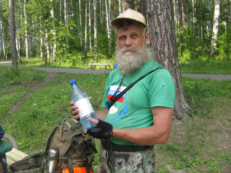 «Соединяет» озера и моря, объединяет людей…